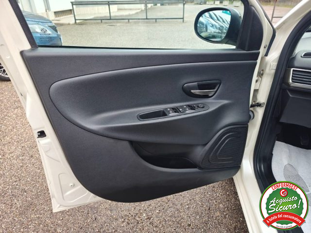 LANCIA Ypsilon usata, con Boardcomputer