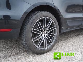 PORSCHE Macan usata 23