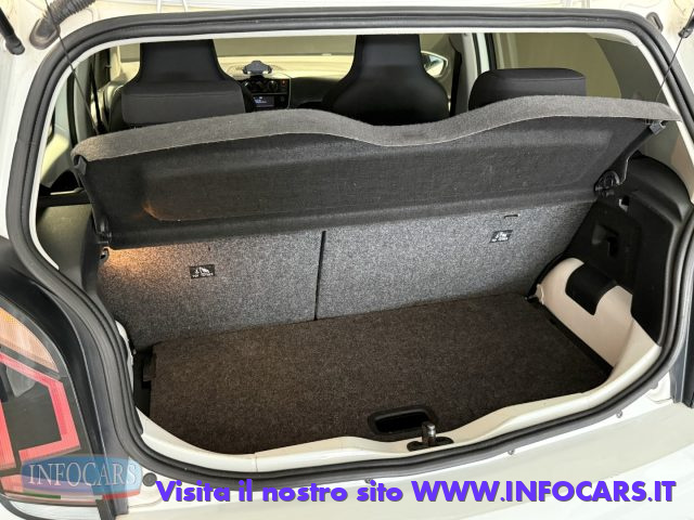VOLKSWAGEN up! usata, con Chiusura centralizzata telecomandata