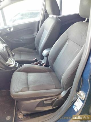 FORD Fiesta usata, con Servosterzo