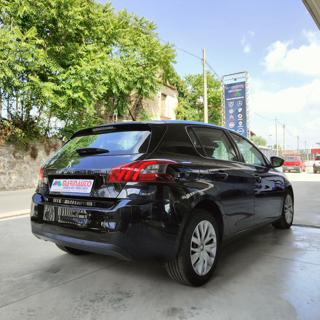 PEUGEOT 308 usata, con Cerchi in lega