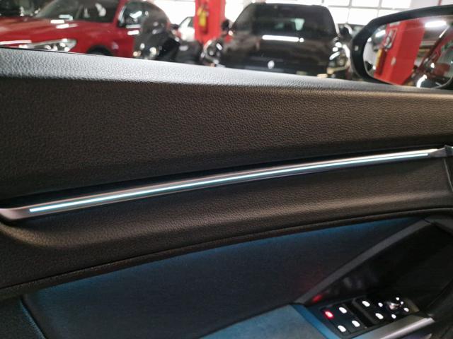 AUDI Q3 usata, con Volante in pelle