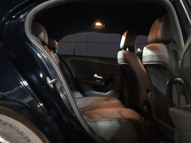 MERCEDES-BENZ A 180 usata, con Volante in pelle