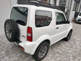 SUZUKI Jimny usata, con Alzacristalli elettrici