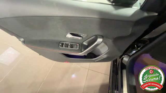 MERCEDES-BENZ A 200 usata, con Sensore di pioggia