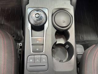 FORD Kuga usata, con Bracciolo