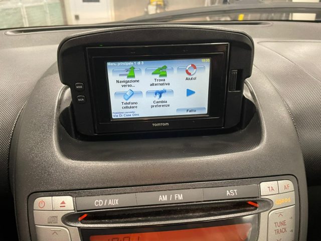 TOYOTA Aygo usata, con Isofix