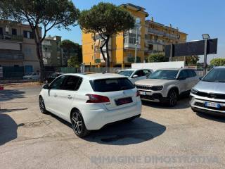 PEUGEOT 308 usata, con Alzacristalli elettrici