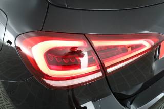 MERCEDES-BENZ A 180 usata 9