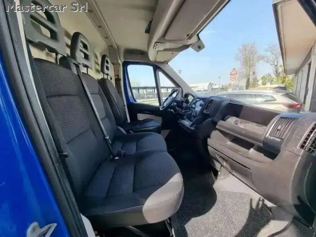 PEUGEOT Boxer usata, con Fendinebbia