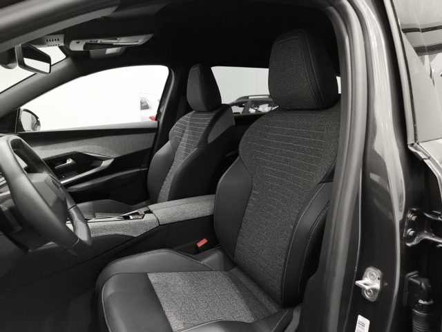 PEUGEOT 5008 usata, con Controllo trazione