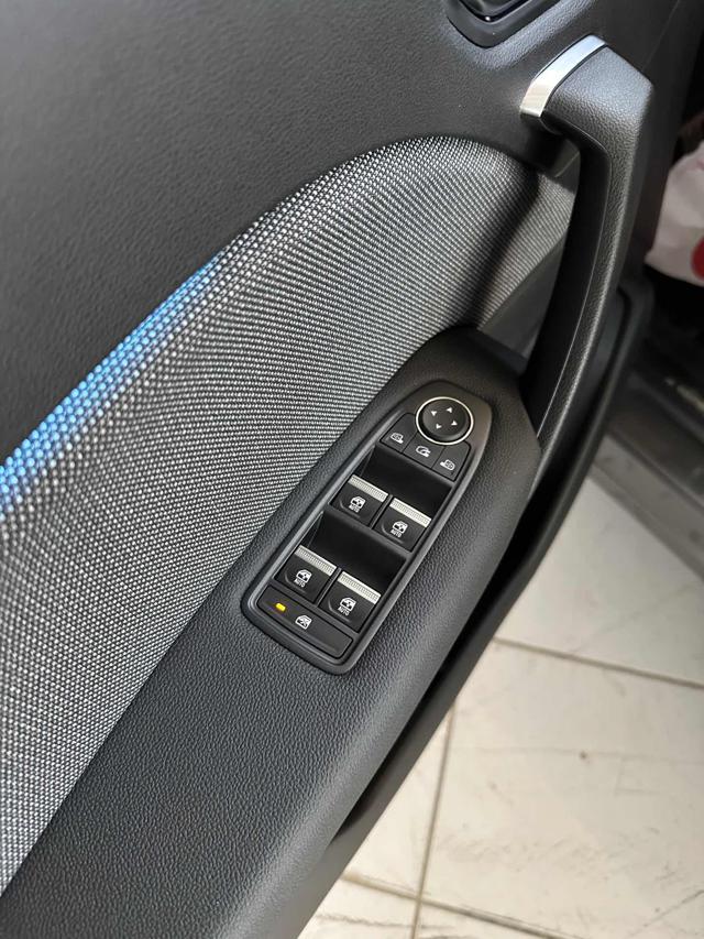 RENAULT Captur usata, con Trazione integrale