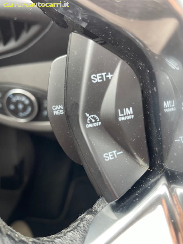 FORD Tourneo Connect usata, con Volante in pelle