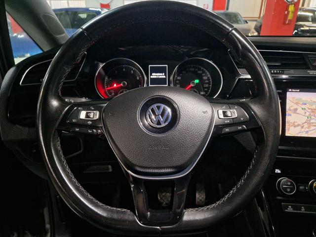 VOLKSWAGEN Touran usata, con Controllo trazione