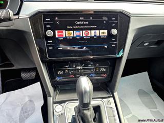 VOLKSWAGEN Passat Variant usata, con Cruise Control