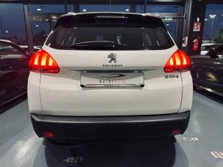 PEUGEOT 2008 usata, con Autoradio