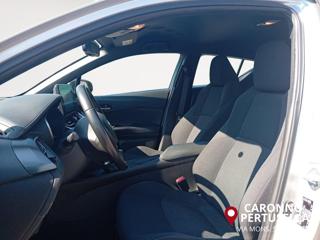 TOYOTA C-HR usata, con Controllo automatico clima