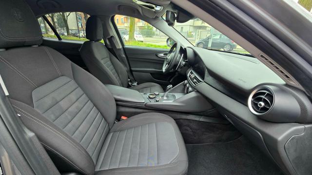 ALFA ROMEO Giulia usata, con Fari Xenon