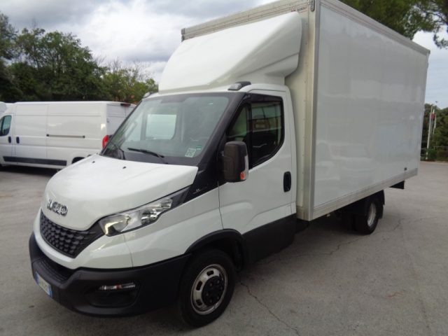 IVECO Daily usata, con ABS
