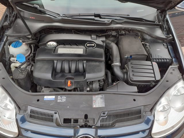 VOLKSWAGEN Golf usata, con Controllo trazione
