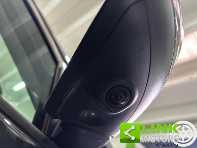 JEEP Compass usata, con Autoradio digitale
