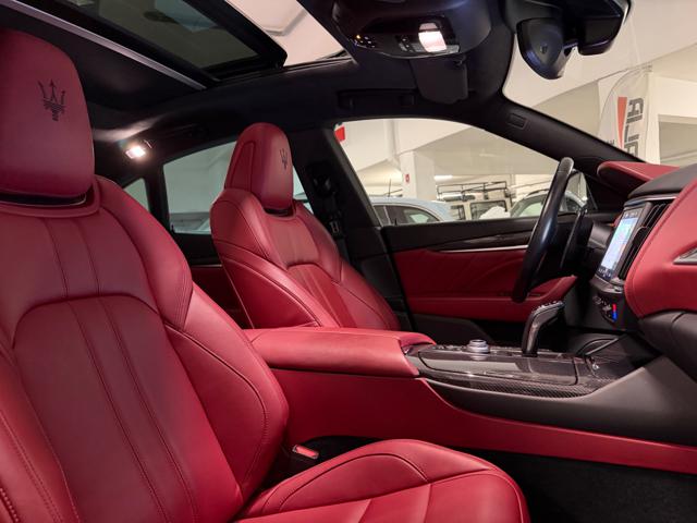 MASERATI Levante usata, con Touch screen