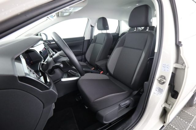 VOLKSWAGEN Taigo usata 2