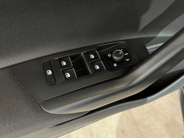 VOLKSWAGEN Polo usata, con Controllo trazione