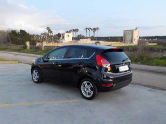 FORD Fiesta usata, con Boardcomputer