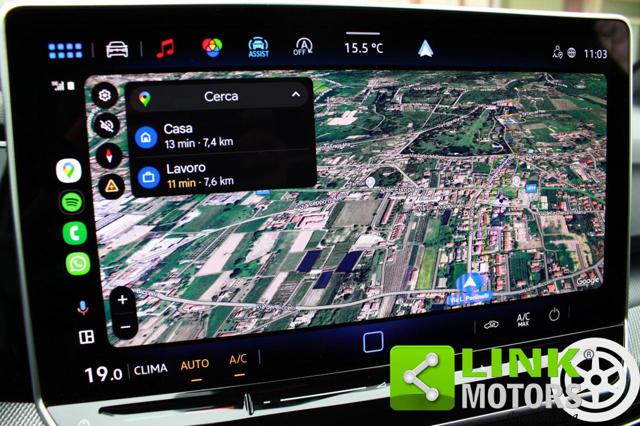 VOLKSWAGEN Golf usata, con USB