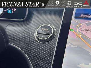 MERCEDES-BENZ C 200 usata, con Fendinebbia