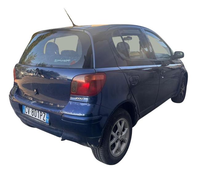 TOYOTA Yaris usata, con Autoradio
