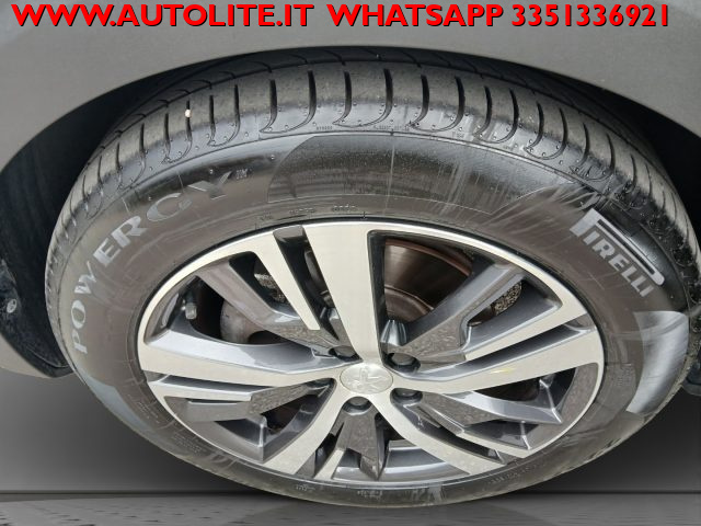 PEUGEOT 3008 usata, con Bracciolo