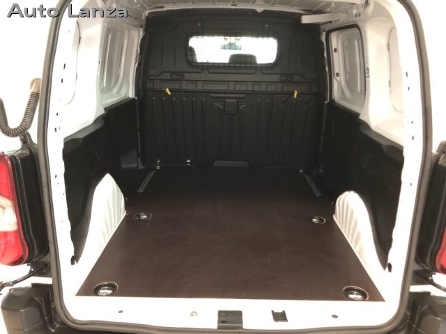 TOYOTA Proace City usata, con Fendinebbia