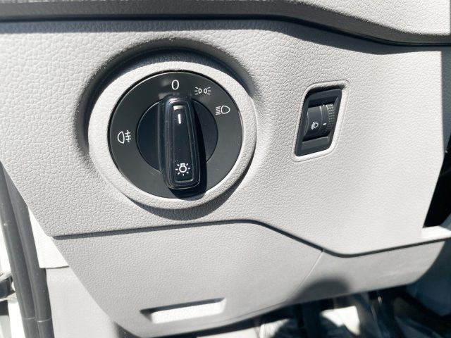 VOLKSWAGEN Crafter usata 25