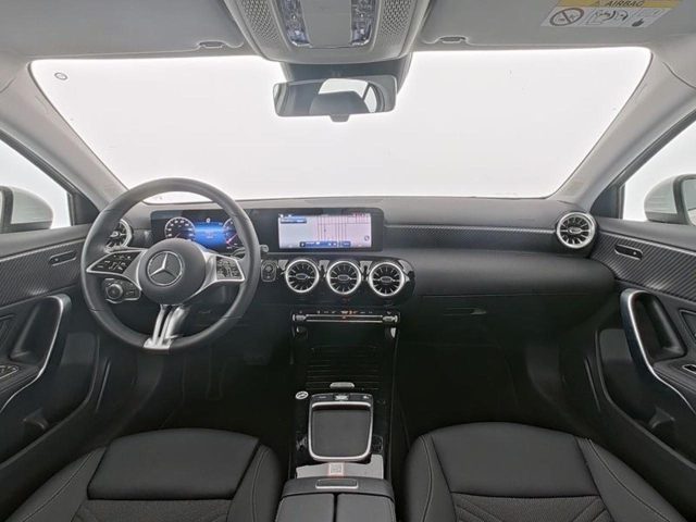 MERCEDES-BENZ A 180 usata, con Chiusura centralizzata