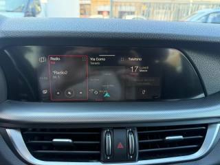 ALFA ROMEO Stelvio usata, con Sensori di parcheggio posteriori