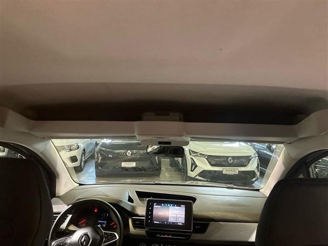 RENAULT Kangoo usata 26