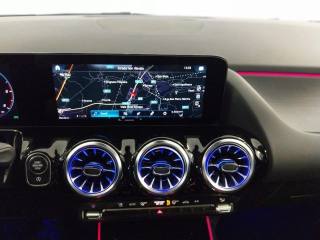 MERCEDES-BENZ GLA 220 usata, con USB