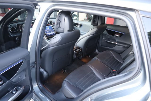 MERCEDES-BENZ C 300 usata 117