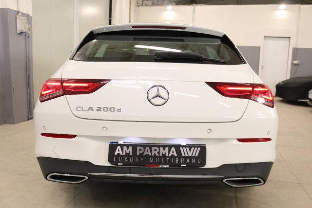 MERCEDES-BENZ CLA 200 usata, con Autoradio