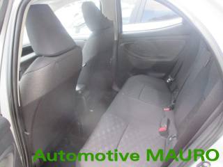 TOYOTA Yaris usata, con Bracciolo