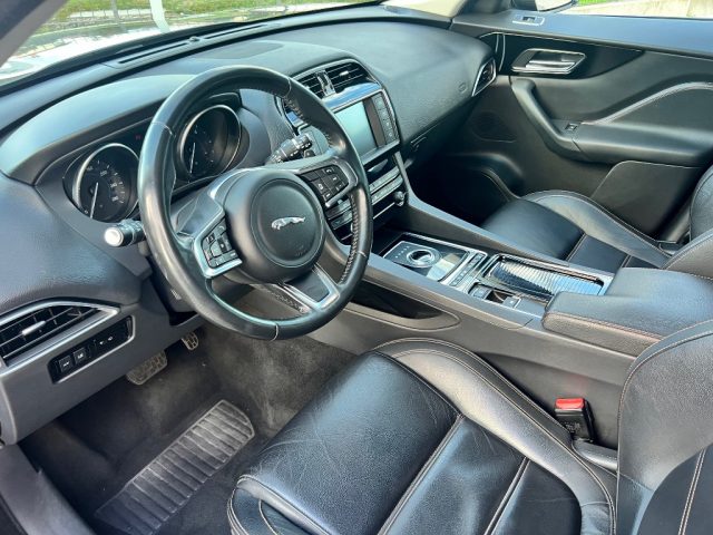 JAGUAR F-Pace usata, con Alzacristalli elettrici