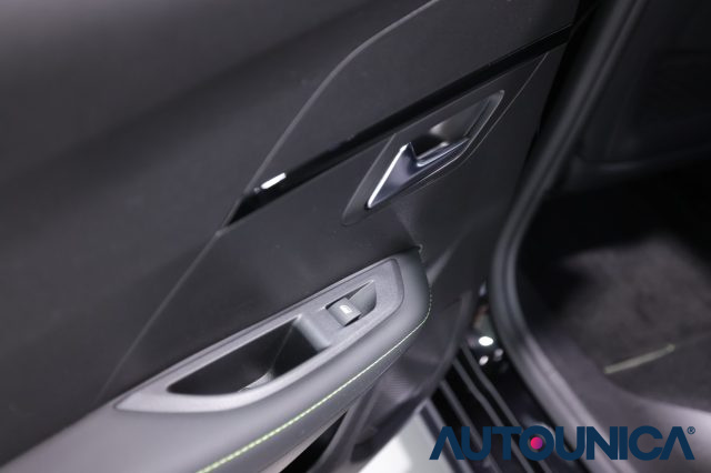 PEUGEOT 208 usata, con Airbag testa