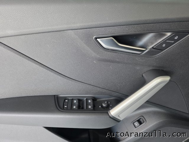 AUDI Q2 usata, con Specchietti laterali elettrici