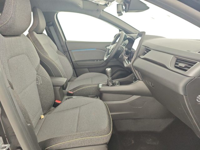 RENAULT Captur usata, con Sensori di parcheggio posteriori