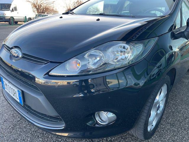 FORD Fiesta usata, con Cerchi in lega