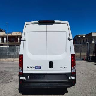 IVECO  usata 3