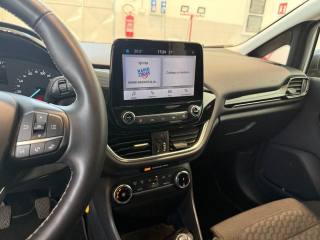 FORD Fiesta usata, con Specchietti laterali elettrici