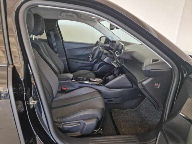 PEUGEOT 2008 usata, con Airbag laterali
